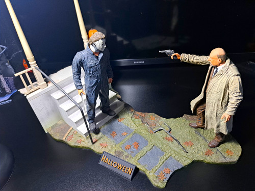 Neca halloween the night - night, he
